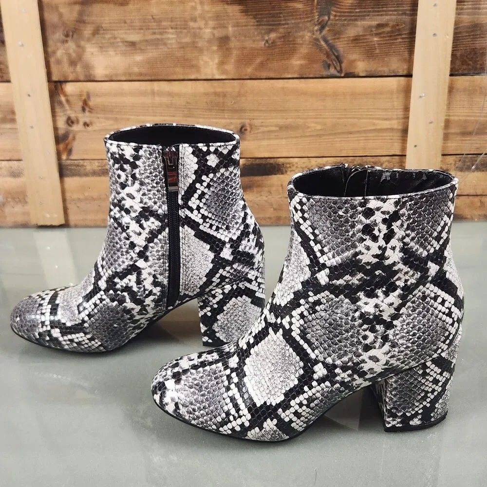 Catherine Malandrino Snakeskin Ankle Boots Womens 6 Block Heel Zip Booties - Picture 5 of 15